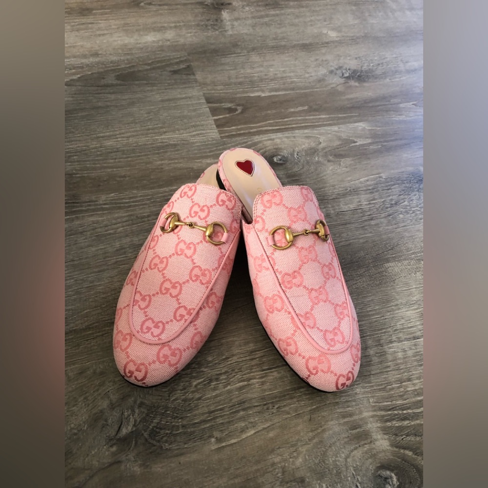Gucci Loafers 7.5